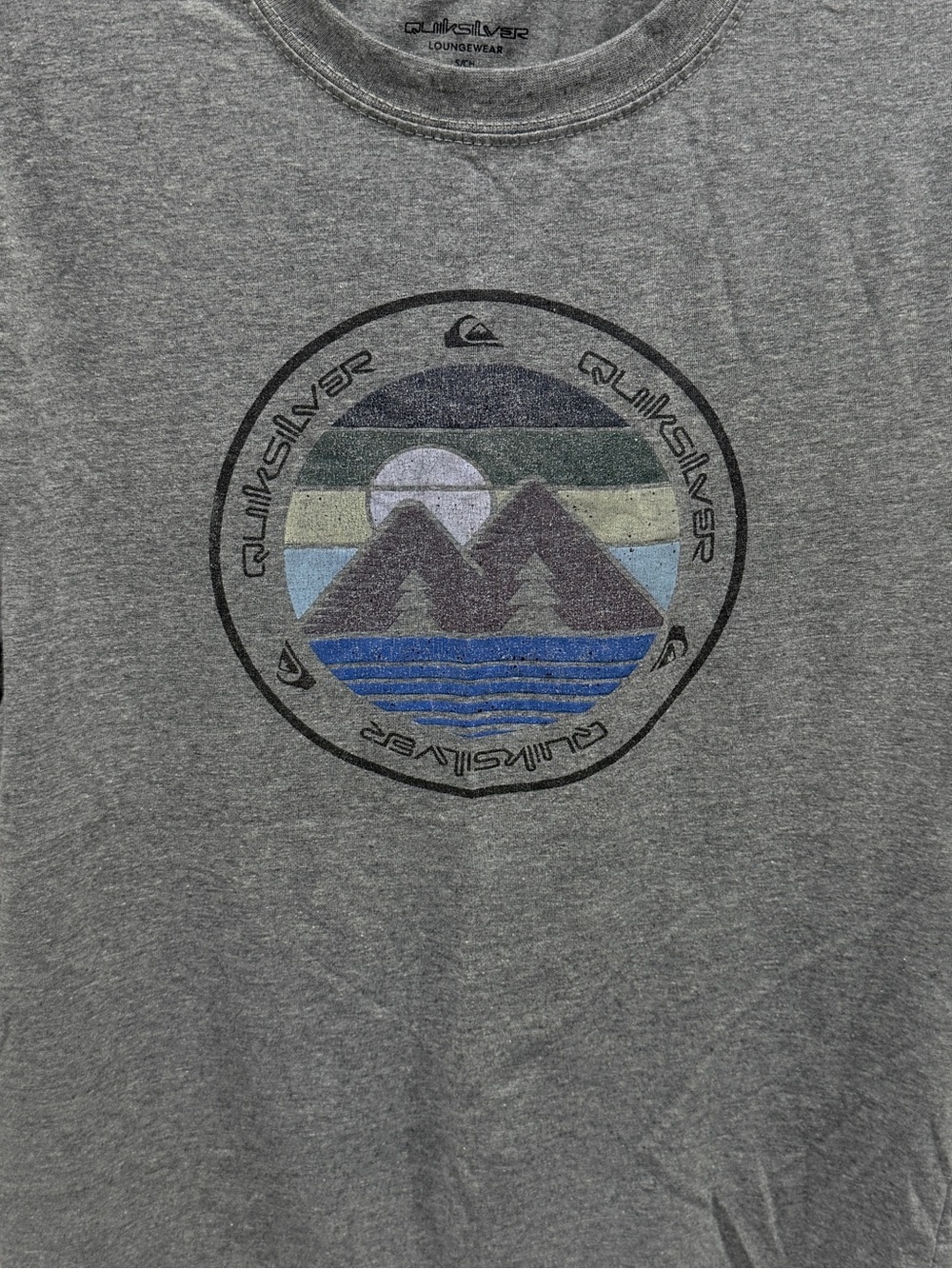 🎁Quiksilver Men's Gray Graphic Tee